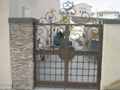 custom gates